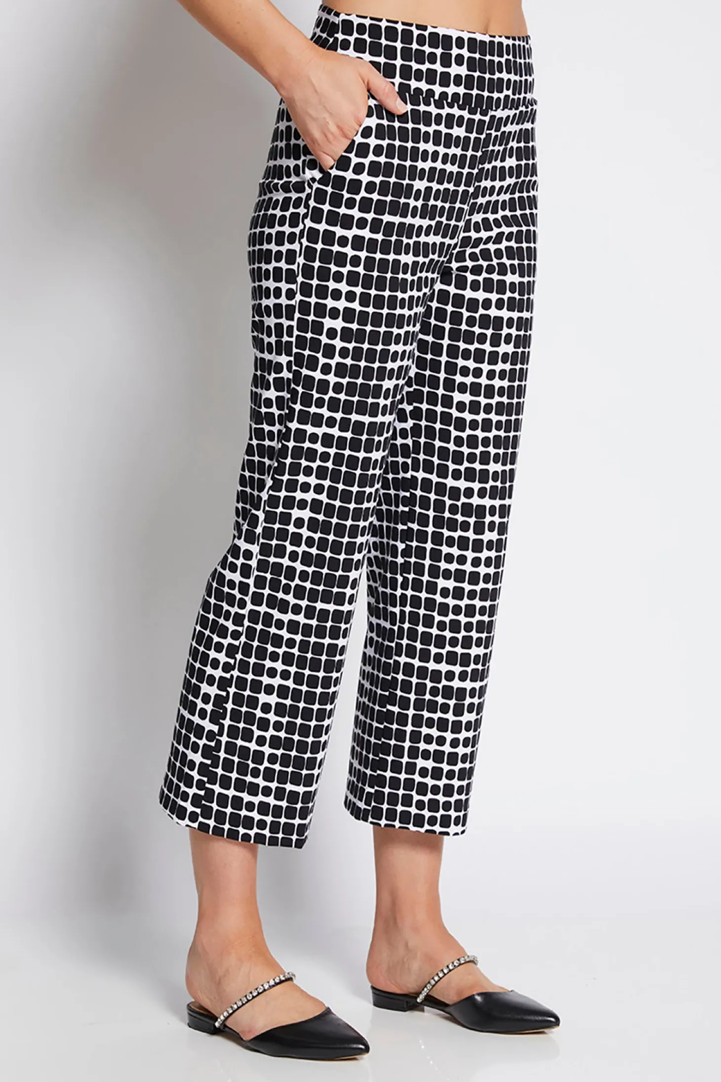 Ticket 7/8 Culotte Pant - Black Stark - PH14