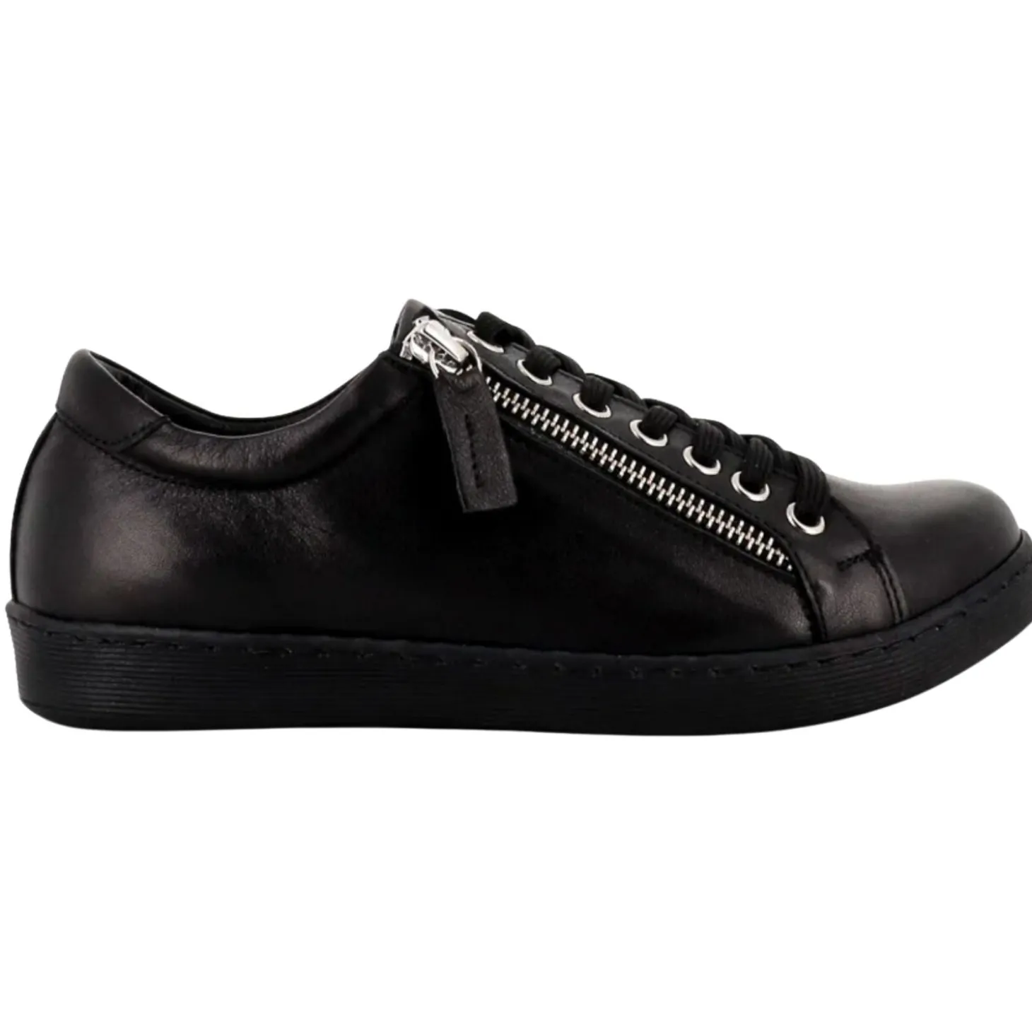 Token Sneaker | Black | RS25